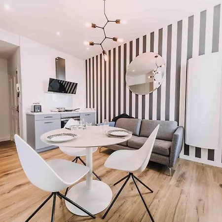 Nouveau Grand Luxe Proximite Siege Michelin Apartment
